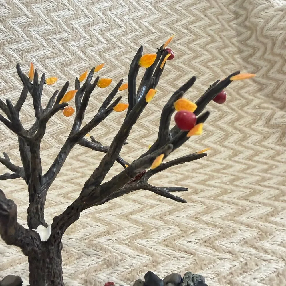 Department 56 Fieldstone Wall With Apple Tree Village Accessories